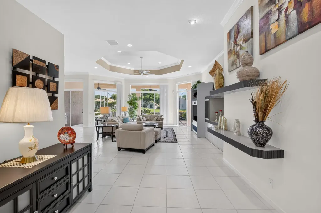 5281 Brooklawn Terrace Boynton Beach FL 33437