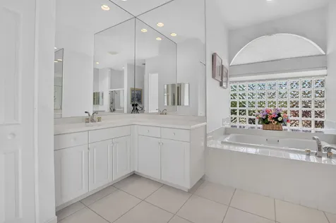 5281 Brooklawn Terrace Boynton Beach FL 33437