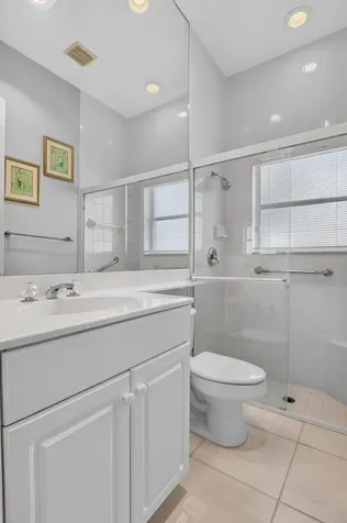 5281 Brooklawn Terrace Boynton Beach FL 33437