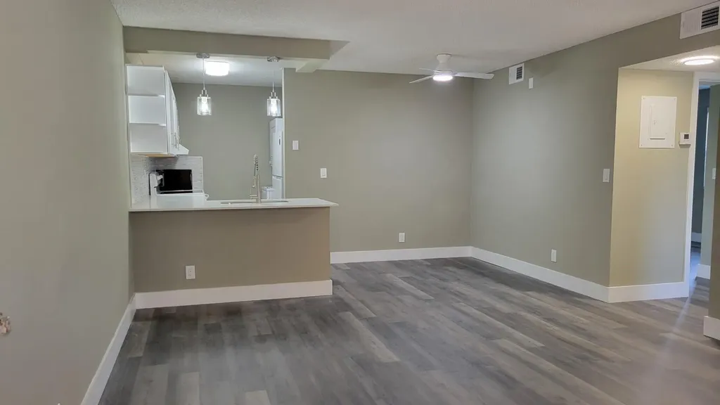 3766 N University Drive Coral Springs FL 33065