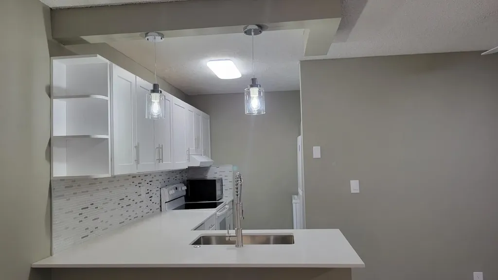 3766 N University Drive Coral Springs FL 33065