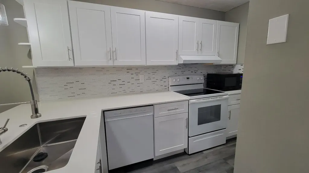 3766 N University Drive Coral Springs FL 33065