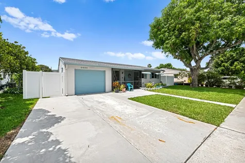 6920 SW 1st Court Margate FL 33068