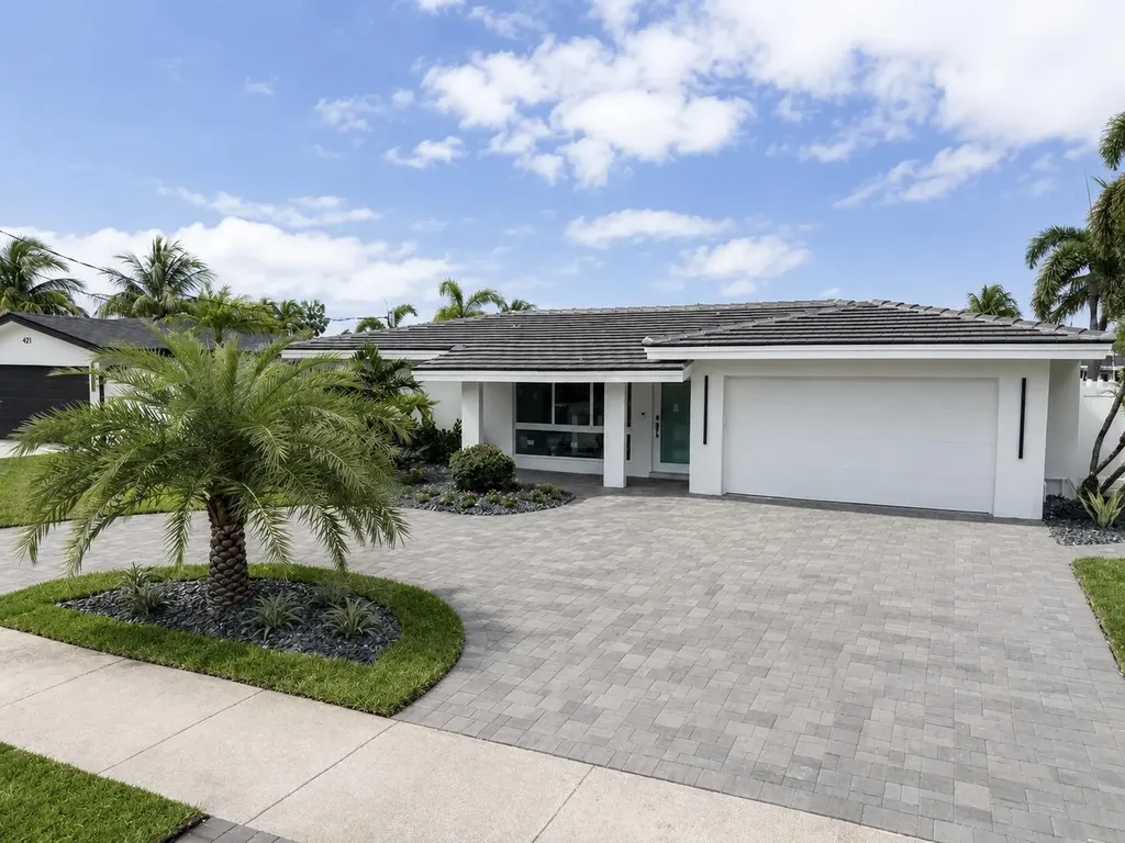411 SE 2nd Avenue Pompano Beach FL 33060