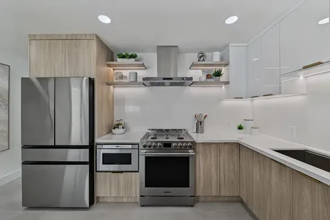 411 SE 2nd Avenue Pompano Beach FL 33060