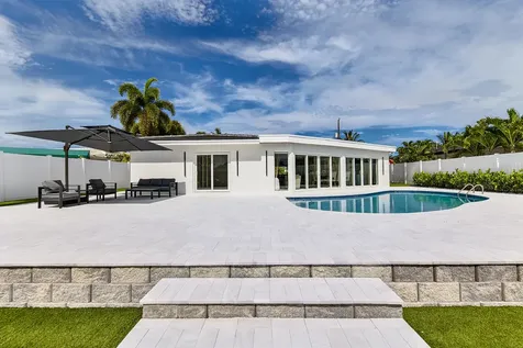 411 SE 2nd Avenue Pompano Beach FL 33060