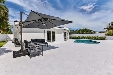 411 SE 2nd Avenue Pompano Beach FL 33060