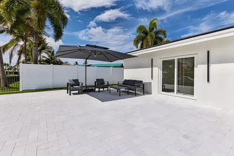 411 SE 2nd Avenue Pompano Beach FL 33060