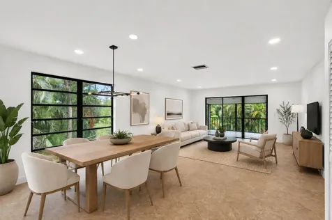 8460 Casa Del Lago Boca Raton FL 33433