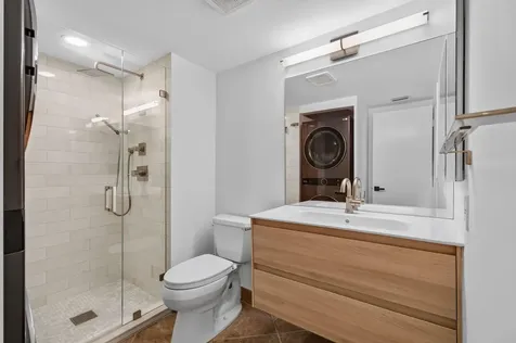 8460 Casa Del Lago Boca Raton FL 33433