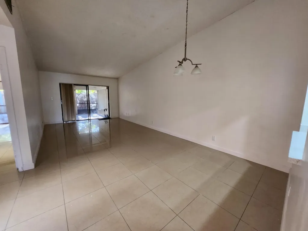 903 NW 79th Terrace Plantation FL 33324