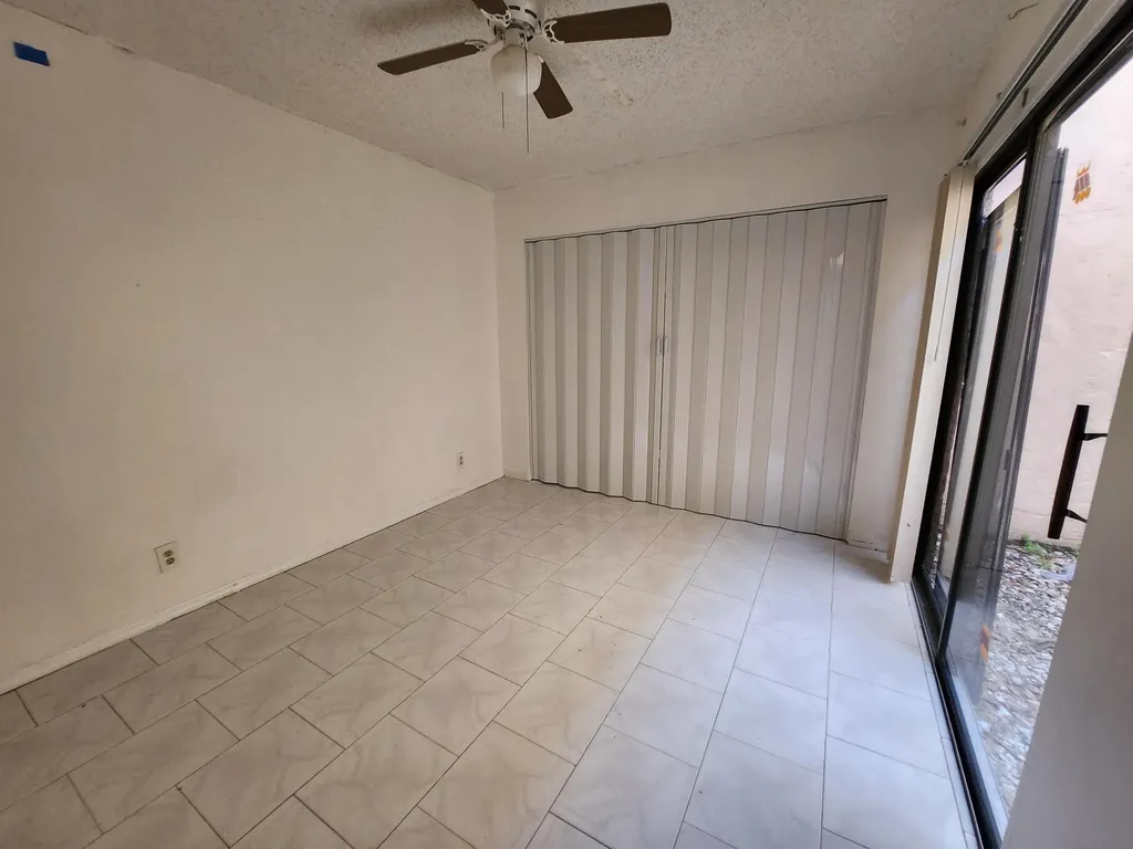903 NW 79th Terrace Plantation FL 33324