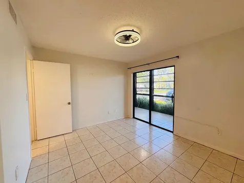 809 NE 199th Street Miami FL 33179