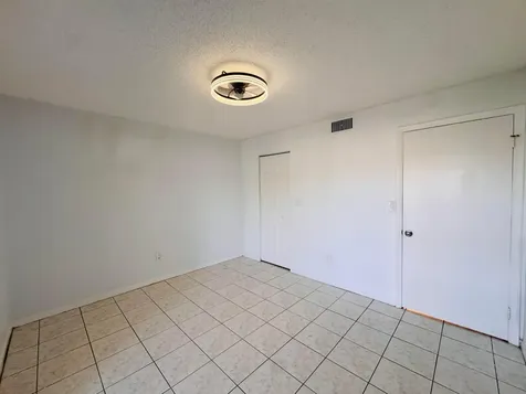 809 NE 199th Street Miami FL 33179