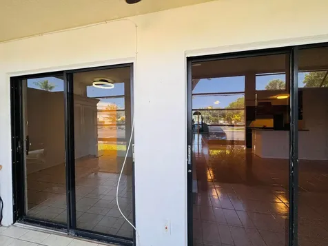 809 NE 199th Street Miami FL 33179
