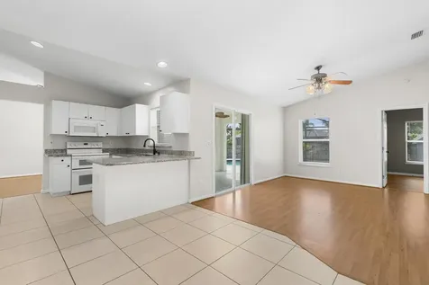 4605 NW Gastonia Street Port St Lucie FL 34983