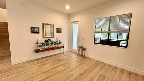 1423 SW 23rd Street Fort Lauderdale FL 33315