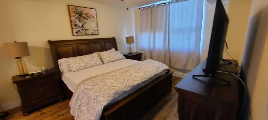 19501 W Country Club Drive Aventura FL 33180