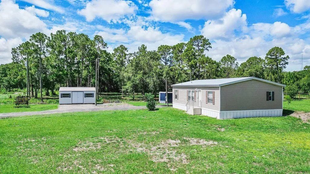 220 N Sendero Street Clewiston FL 33440