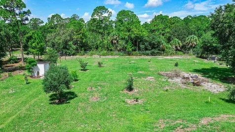 220 N Sendero Street Clewiston FL 33440