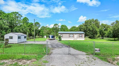 220 N Sendero Street Clewiston FL 33440
