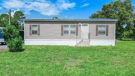 220 N Sendero Street Clewiston FL 33440