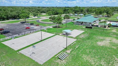 220 N Sendero Street Clewiston FL 33440
