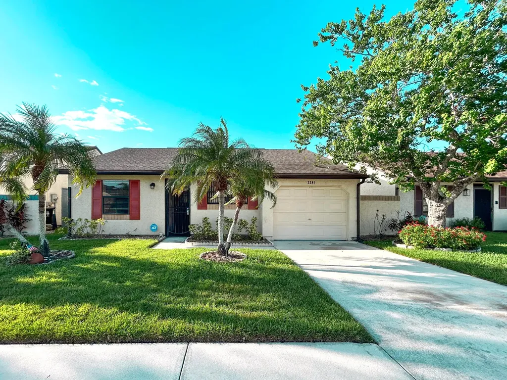2241 SE Barrington Street Port St Lucie FL 34952