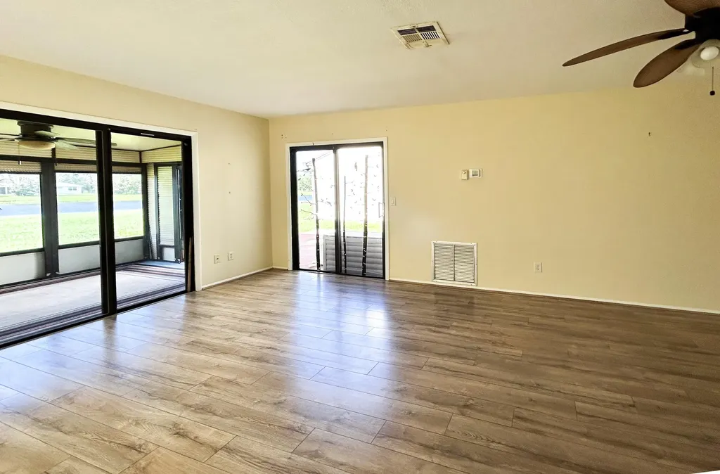 2241 SE Barrington Street Port St Lucie FL 34952