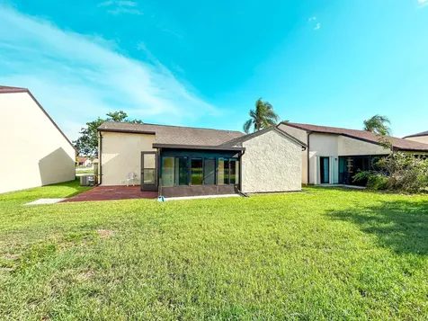 2241 SE Barrington Street Port St Lucie FL 34952