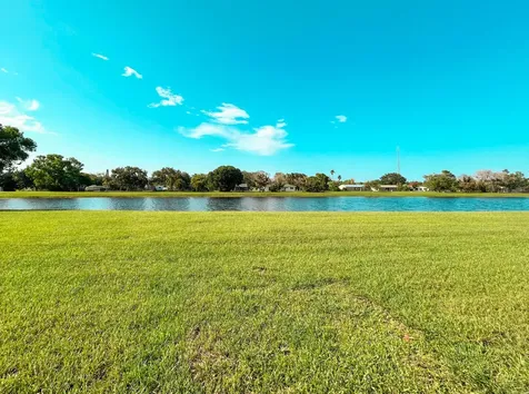 2241 SE Barrington Street Port St Lucie FL 34952