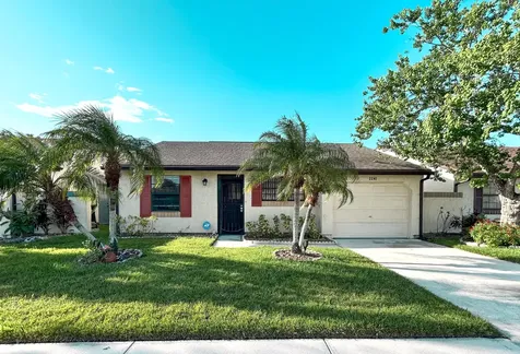2241 SE Barrington Street Port St Lucie FL 34952