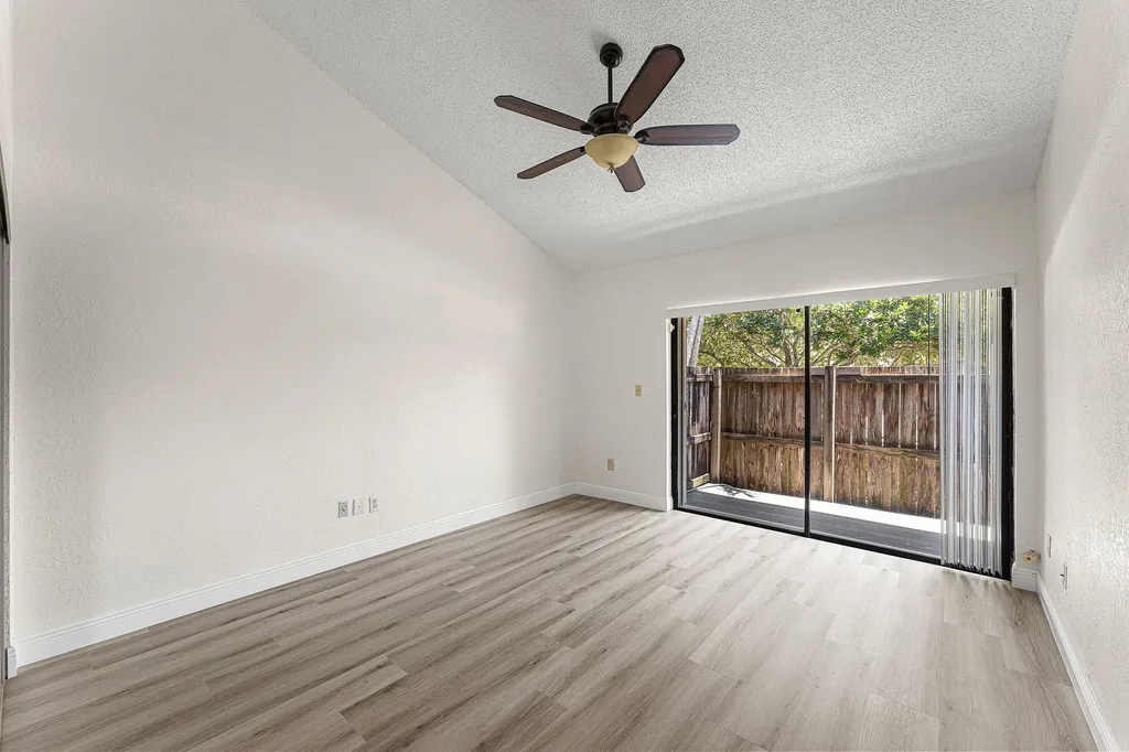 7627 Sierra Drive W Boca Raton FL 33433