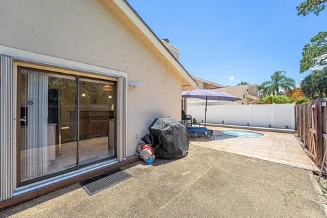 7627 Sierra Drive W Boca Raton FL 33433