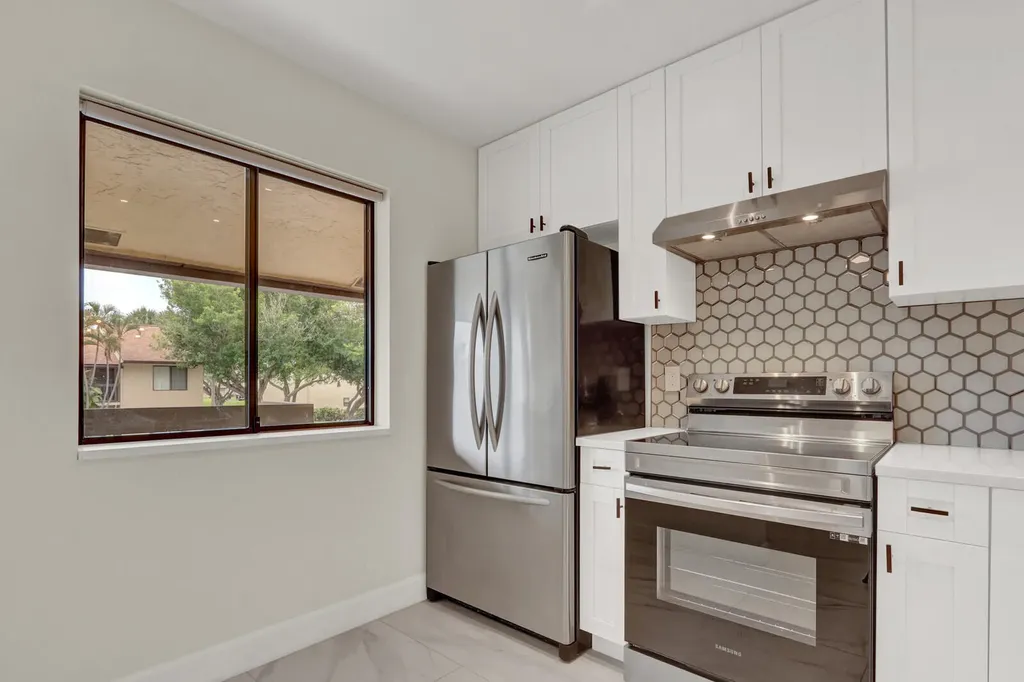 21938 Remsen Terrace Boca Raton FL 33433