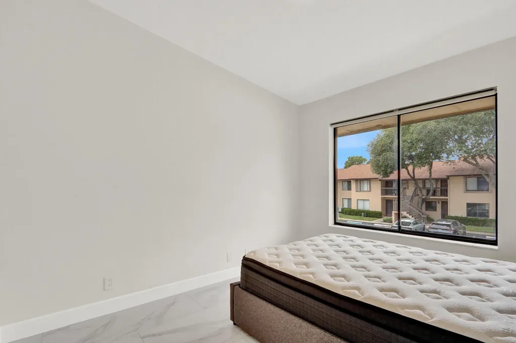 21938 Remsen Terrace Boca Raton FL 33433