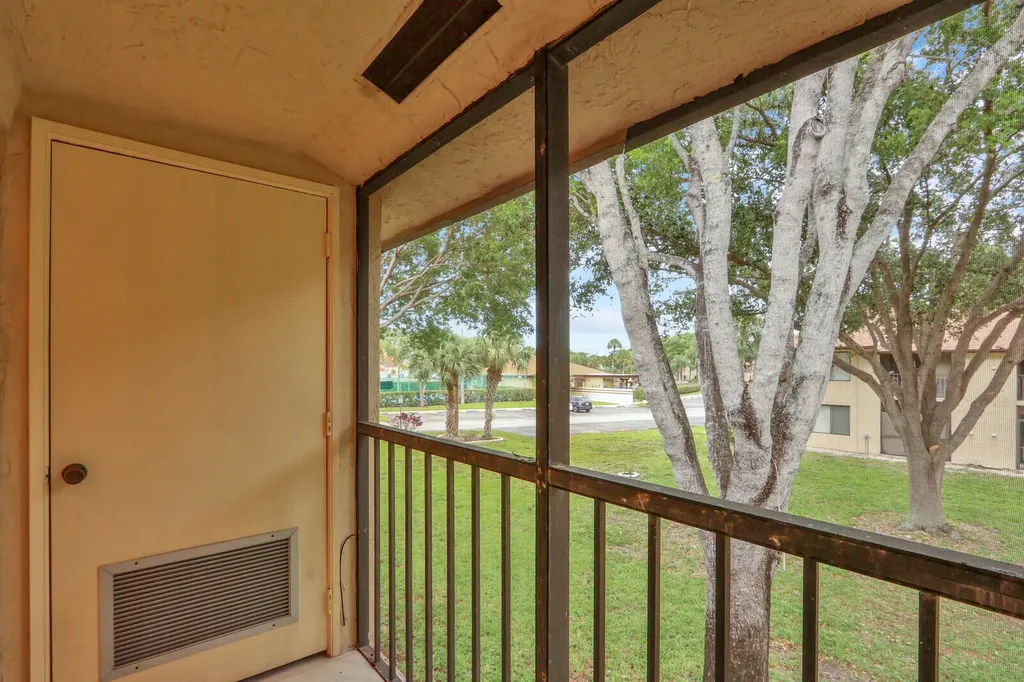 21938 Remsen Terrace Boca Raton FL 33433