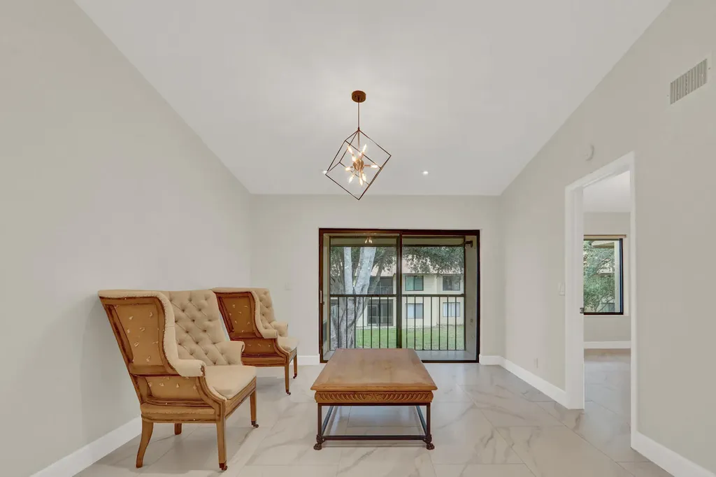 21938 Remsen Terrace Boca Raton FL 33433