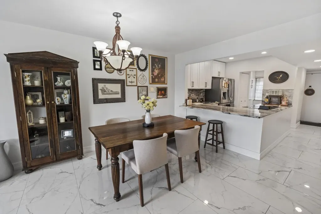 1021 Mockingbird Lane Plantation FL 33324