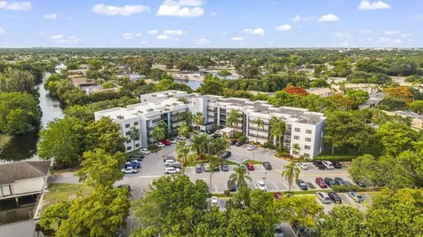 1021 Mockingbird Lane Plantation FL 33324