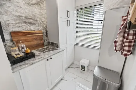 1021 Mockingbird Lane Plantation FL 33324