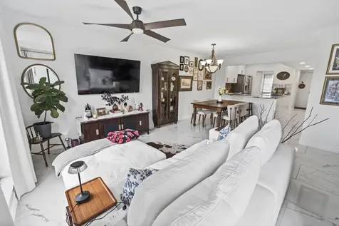 1021 Mockingbird Lane Plantation FL 33324