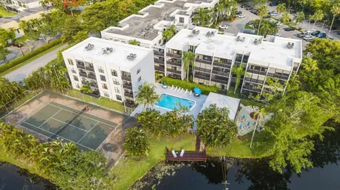 1021 Mockingbird Lane Plantation FL 33324