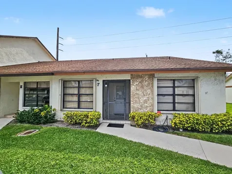 1160 Parkside Green Drive Greenacres FL 33415