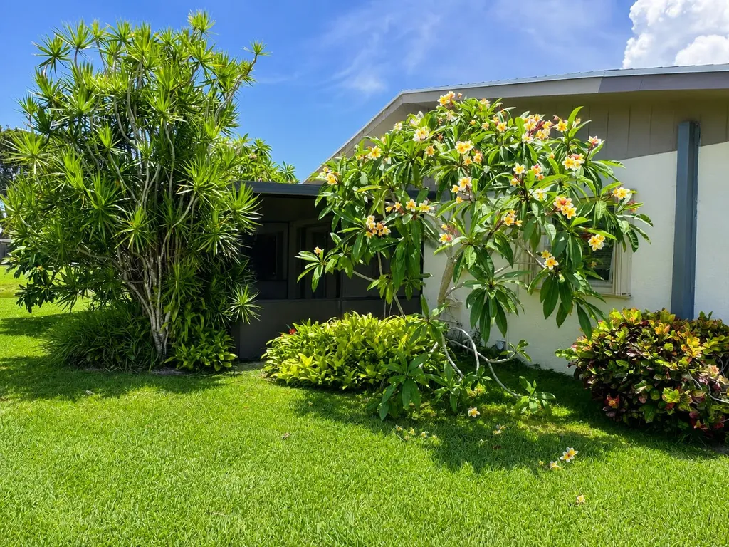 6401 Lasalle Drive Delray Beach FL 33484