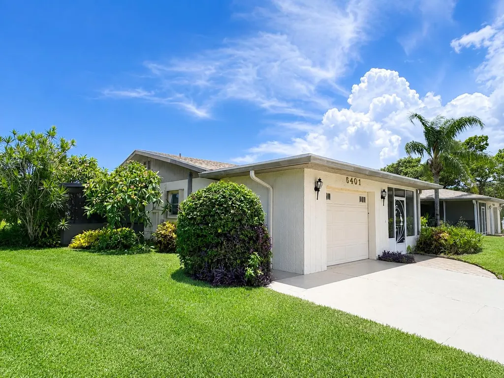 6401 Lasalle Drive Delray Beach FL 33484