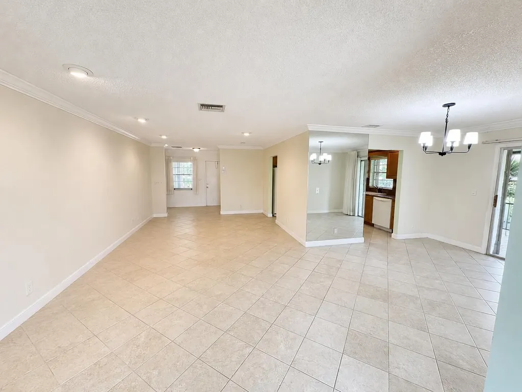 6401 Lasalle Drive Delray Beach FL 33484