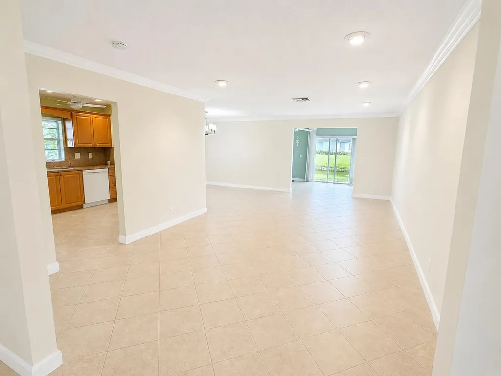 6401 Lasalle Drive Delray Beach FL 33484