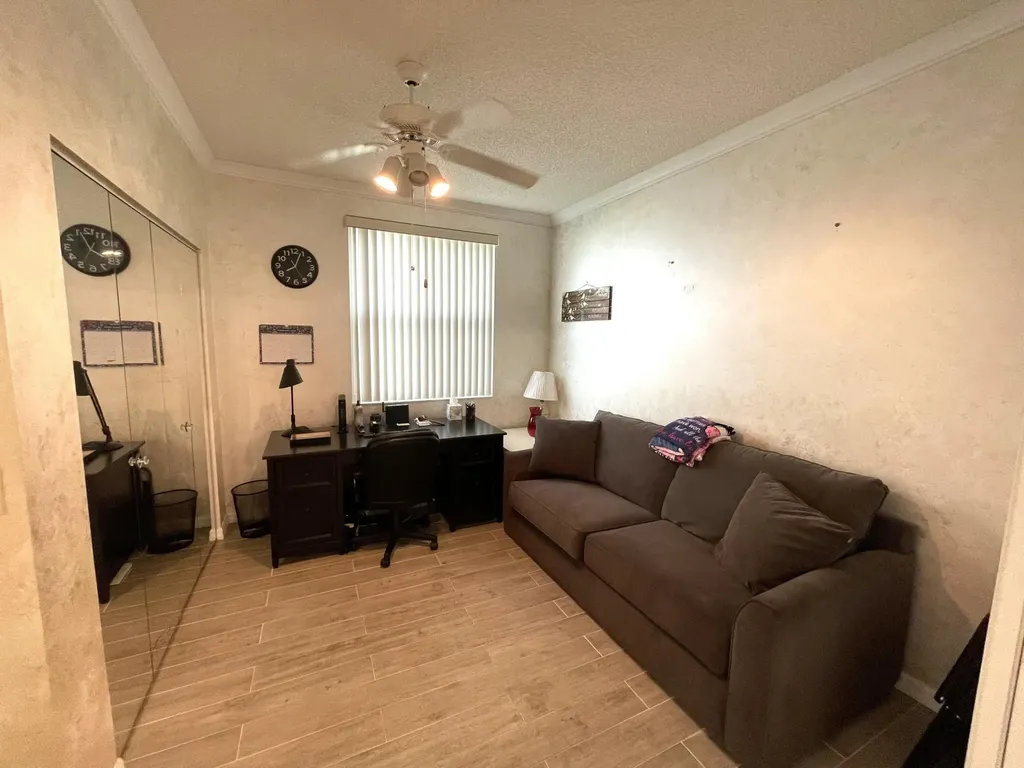 7941 Laina Lane Boynton Beach FL 33437
