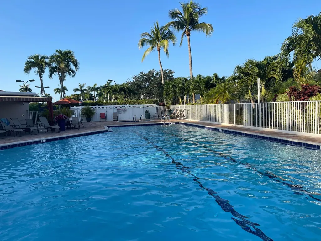 7941 Laina Lane Boynton Beach FL 33437